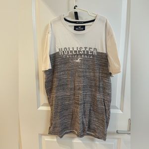 Hollister T-Shirt